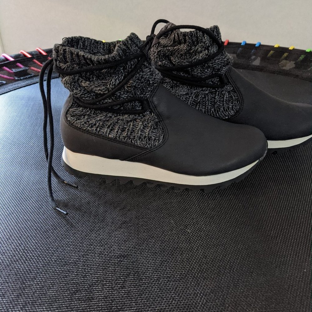 Winter shoe/ booties Merrell